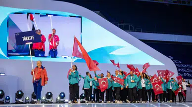 İzmirli Beş Sporcu, FISU Dünya Üniversite Yaz Oyunları'nda Türk Bayrağını Gururla Dalgalandırıyor!