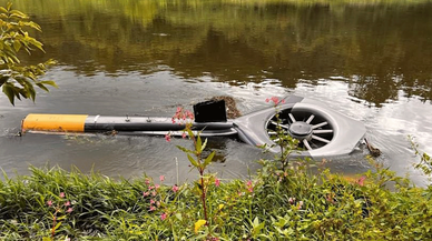 Almanya’da Askeri Helikopter Nehre Düştü: Enkazda Yakıt Sızıntısı Endişesi