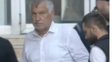 İstanbul'da yolsuzluk soruşturmasında 13 gözaltı: İki belediye başkanı tutuklama talebiyle gündemde!