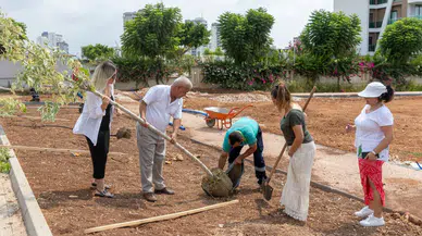 Mersin Yenişehir'de Akıllı ve Yeşil Şehir Hedefi İçin Yeni Park Çalışması