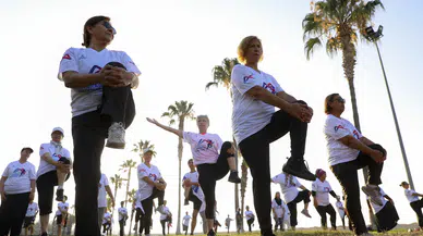 Deniz Kenarında Spor Keyfi: Mersin’de ‘Harekete Devam’ Etkinliğiyle Sağlıklı Yaşam Desteği
