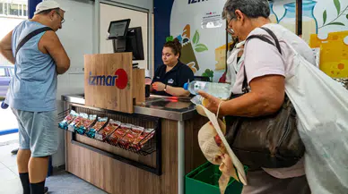 Et, Süt, Ekmek Uygun Fiyatla Halkla Buluşuyor: İZMAR 8 Şubeye Ulaştı