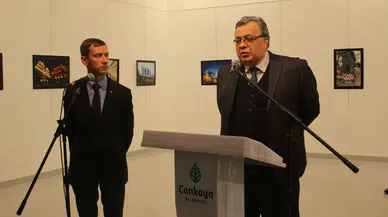 Büyükelçi Karlov suikastine dünyadan tepki yağıyor
