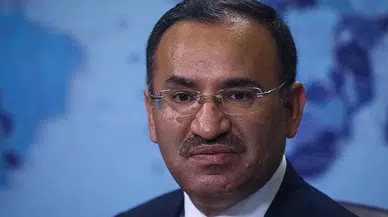 Bekir Bozdağ: 16 Nisan'a kadar Tayyip beye hakaret etmeme orucu tutuyorlar