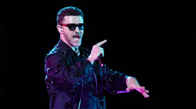 Justin Timberlake İstanbul’da Coştu, Gülben Ergen’den Şaşırtan “Mahalli Starımız” Esprisi!