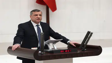 Özgür Ceylan’dan Biga İÇDAŞ Fen Lisesi Tepkisi: “Biga’nın Geleceğine Darbe Vuruyorsunuz”