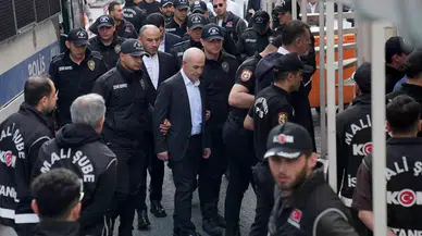 CHP’li Başkanlar Gözaltında: Adli Süreç ve Yerel Yönetimlerdeki Belirsizlikler Artıyor