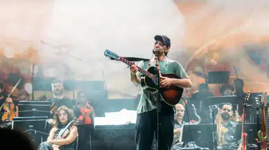 Harbiye’de Yavuz Çetin Anma Konseri: Binlerce Kişi “Hak, Hukuk, Adalet” Sloganı Attı