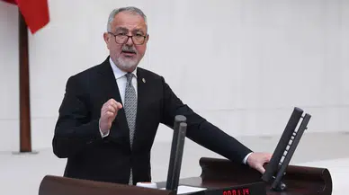 CHP'li Uzun, 2.5 yıldır bekleyen diyaliz cihazlarını TBMM'ye taşıdı, israfa dikkat çekti!