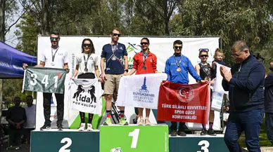 İzmir Büyükşehir Belediyesi Triatlon Takımı, 2025 hedefiyle başarılarına devam ediyor!