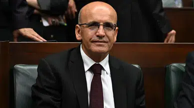 Mehmet Şimşek: Brüt rezervler 174,4 milyar dolarla tarihi zirvede