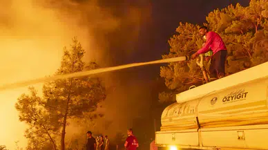 Silifke’deki Orman Yangınıyla Mücadelede Koordineli Çalışma Sürüyor