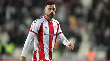 Milli Takıma Göz Kırpıyor: Efkan Bekiroğlu Kimdir, Hangi Mevkide Oynuyor?