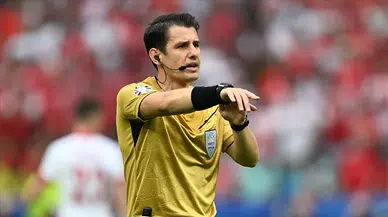 Halil Umut Meler: Yaşı, kariyeri, FIFA kokartı ve yönettiği finaller