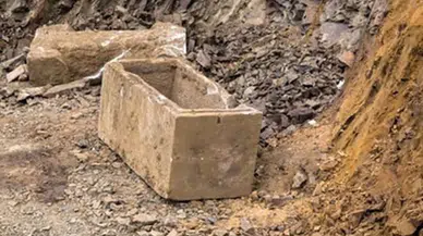 Temel kazısından 2000 yıllık Kadıköylü çıktı