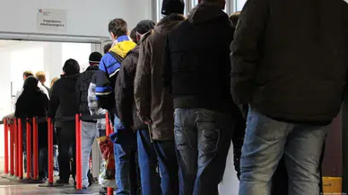 Almanya'da işsizlik ağustos ayında 3 milyon sınırını aştı