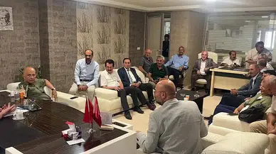 CHP Heyeti Van’da: Esnaftan Ekrem İmamoğlu Tepkisi, STK’lardan Kayyum Eleştirisi