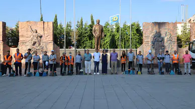 Karabağlar Belediyesi'nden Temizlik Seferberliği: Vatandaşlar da destek bekleniyor!