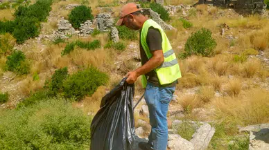 Manavgat Belediyesi’nden Tarihi Alanlarda Yangın Önleyici Temizlik Seferberliği