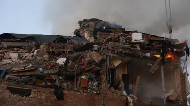 Rusya'nın Ukrayna'nın Başkenti Kiev'e Gece Düzenlenen Saldırıda 12 kişi Öldü