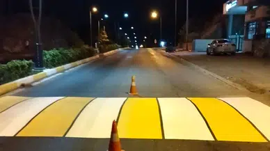 Balıkesir Burhaniye'de Yol Yenileme Çalışmaları Hızla Devam Ediyor