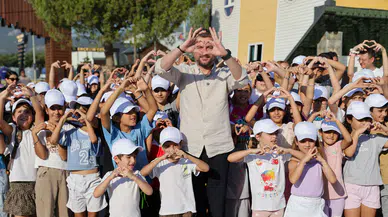 İzmi Buca'da Başkan Görkem Duman'dan dezavantajlı çocuklara unutulmaz lunapark sürprizi