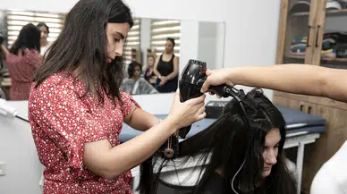 Mersin Halkkent MERCEK’te Kuaförlük Kursu: Sertifika ile Mesleğe Adım Atın