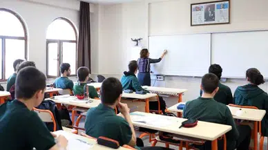 MEB Genelgesiyle Yeni Eğitim Yılı Kuralları: Zilsiz Okul, Cep Telefonu Yasağı ve Aile Yılı Etkinlikleri