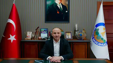 Tutuklu Başkan Yardımcısı Daka, babasının cenazesinde jandarma eşliğinde yer aldı