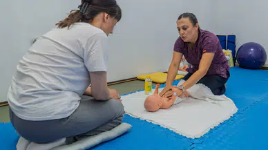 İzmir Büyükşehir'den Gebelere Tam Destek: Gebe Okulu Hizmete Açıldı