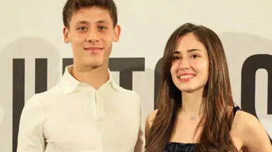 Arda Güler ve Duru Nayman’dan Havuz Keyfi: Aşkları Göz Kamaştırıyor!