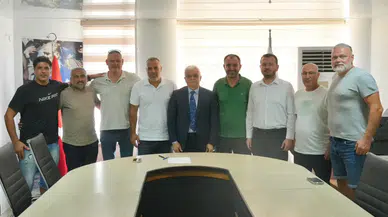 Burhaniye Belediyespor, Alper Yeşil ile sezona şampiyonluk hedefiyle başladı!