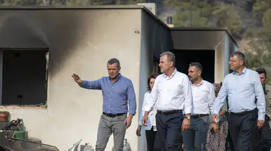 Başkan Seçer, Silifke Yangın Bölgesinde Vatandaşlarla Bir Araya Geldi