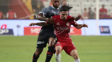 Fatih Karagümrük, Antalyaspor'u 2-1 yenerek Süper Lig'deki ilk galibiyetini aldı