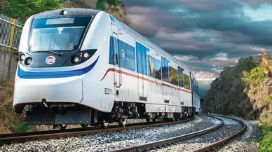 İzmir'de toplu ulaşım fiyatları artıyor, aktarma süreleri değişiyor!