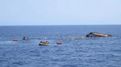 Ayvalık'ta mülteci teknesi battı; 4'ü çocuk 5 kişi yaşamını yitirdi