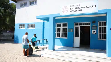 İzmir Çeşme Belediyesi’nden Yeni Eğitim-Öğretim Yılı Öncesi Büyük Temizlik