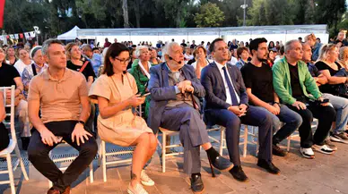 Bornova Kitap Günleri'nde Prof. Ortaylı ve Buket Uzuner ilham verici söyleşilerle okurlarla buluştu