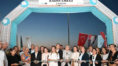 Balıkesir'de Kadın Emeği Çarşıları ile kadın girişimcilere ekonomik destek sağlayacaklarını söyleyen Ahmet Akın: Sofraların bereketini artırmak istiyoruz