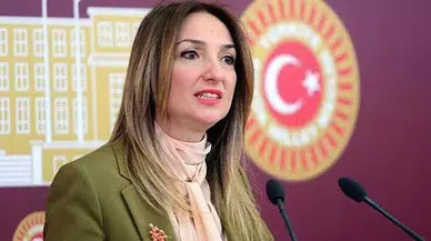 Aylin Nazlıaka:Ankara Garı'na sahip çıkmak Cumhuriyetimizi kuranlara karşı da borcumuzdur