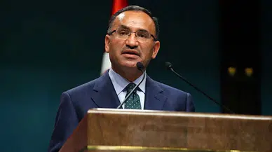 Bekir Bozdağ: Türkiye'de tweet attı diye tutuklanan bir Allah'ın kulu var mı?