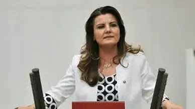 CHP'li Hürriyet:Bir Allahın kulu FETO sızmadı biz yerleştirdik diyemedi