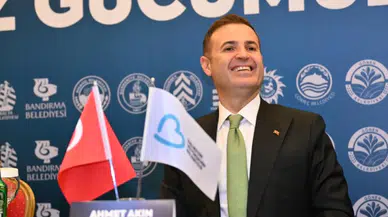 Balıkesir'de Başkan Ahmet Akın, ilçe başkanlarıyla bir araya gelerek birlik mesajı verdi