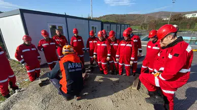 Balıkesir İtfaiyesi, AFAD eğitimleriyle arama kurtarma yeteneklerini uluslararası standartlara taşıyor