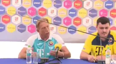 Romanya A Milli Takım Teknik Direktörü Christoph Daum'a basın toplantısında olta atıldı