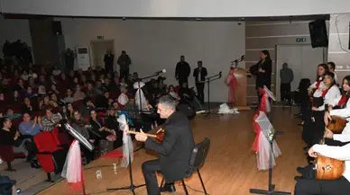 Çiğli Belediyesi'nden Anadolu Müziği Şöleni: “Türküler Dilimizde” Etkinliği Büyüledi