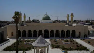 Tam üç yıl sonra: IŞİD'in hilafet ilan ettiği Musul'daki tarihi cami ele geçirildi