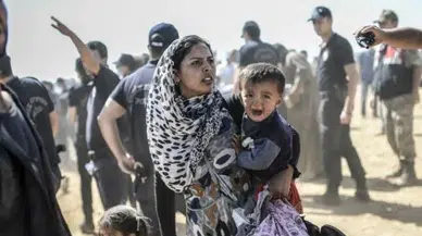 AKP 3 Milyon Suriyeli'yi Vatandaşlığa Almak İçin Neden Referanduma Gitmiyor?