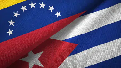 Küba, ABD'nin Venezuela'ya düzenlediği saldırıda ölen 32 asker için iki günlük ulusal yas ilan etti