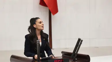 CHP'li Gizem Özcan, Marmaris'teki okul binalarının durumu Meclis gündemine taşıdı